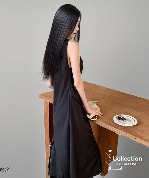 Half High Collar Dress